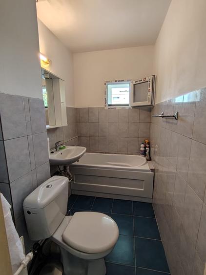 Apartament cu 2 camere semidecomandat în Brâncoveanu