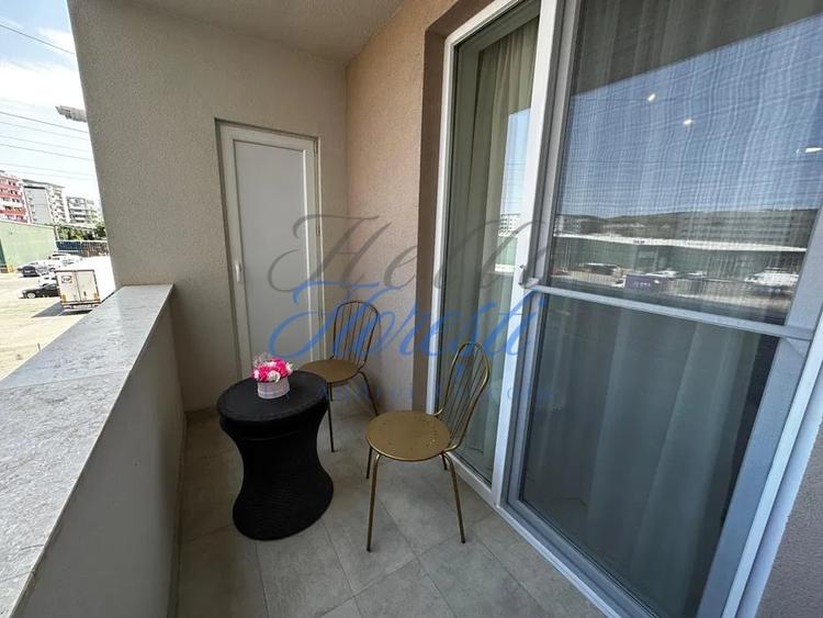 Apartament cu 2 camere semidecomandat, mobilat în Florești