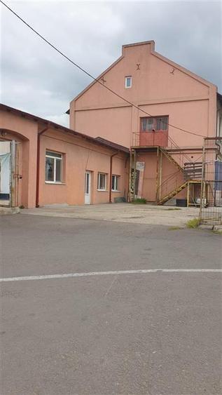 Spațiu comercial, de 550 mp, în Apollo