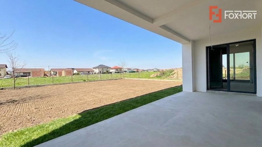 Apartament cu 3 camere în Moșnița Nouă