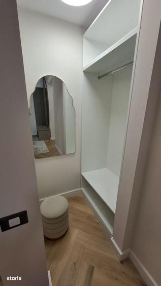 Apartament cu 4 camere în Pipera