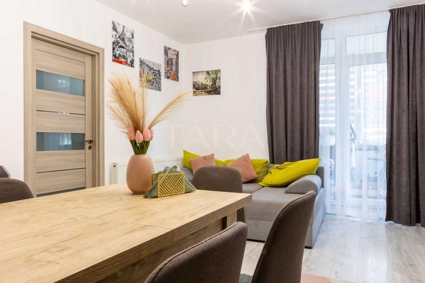 Apartament cu 3 camere decomandat, mobilat în Baciu