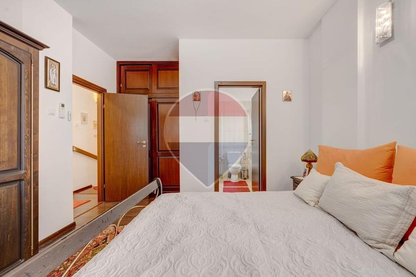 Duplex cu 3 camere cu Teren 211 Mp în Albert