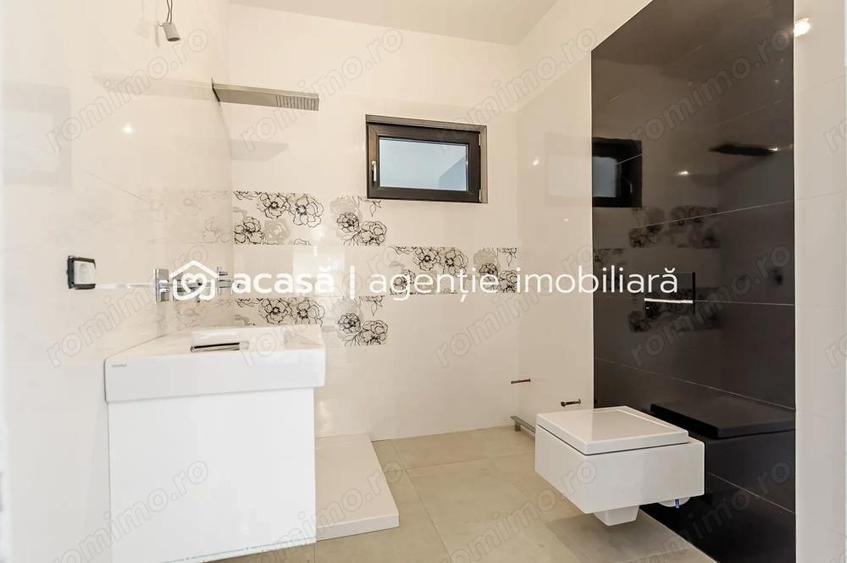 Casă cu 5 camere cu Teren 500 Mp în Subcetate