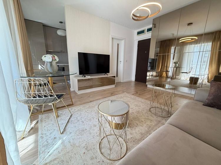 Apartament cu 2 camere semidecomandat, mobilat în Floreasca