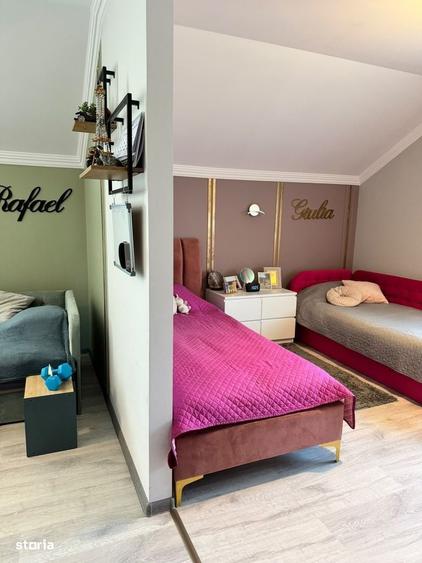Casă cu 4 camere cu Teren 460 Mp în Hidiș