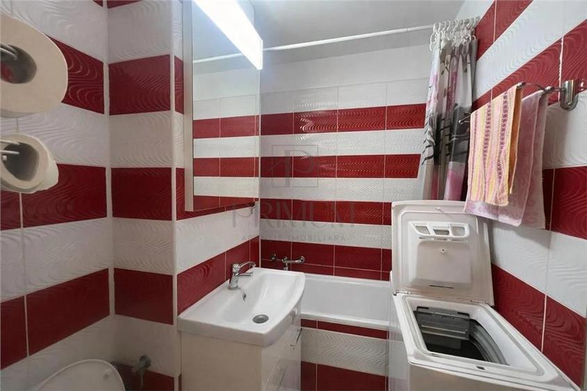 Apartament cu 3 camere decomandat, mobilat în Șagului