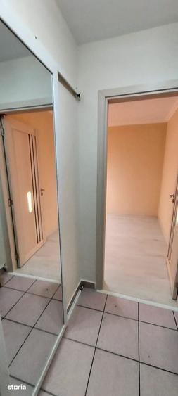 Apartament cu 2 camere nedecomandat în Tătărași — fotografia 2