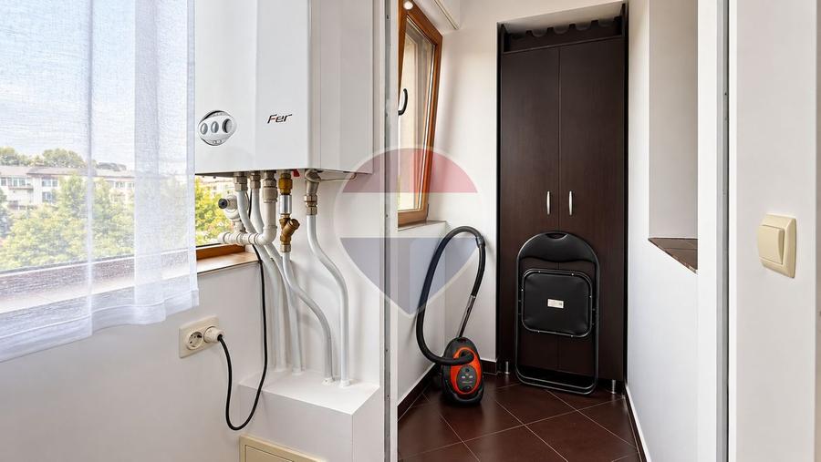 Apartament cu 3 camere decomandat în Letea
