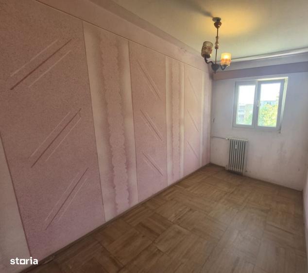 Apartament cu 3 camere în Sud