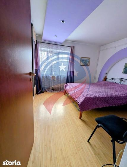 Apartament cu 4 camere în Central
