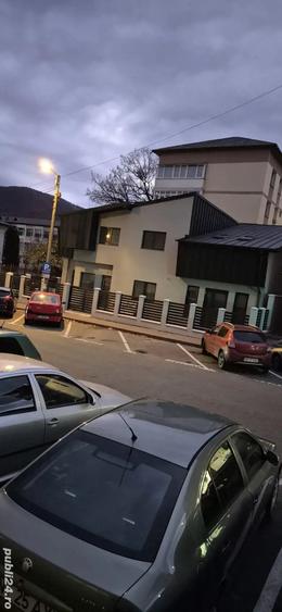 Spațiu comercial, de 280 mp, în Central