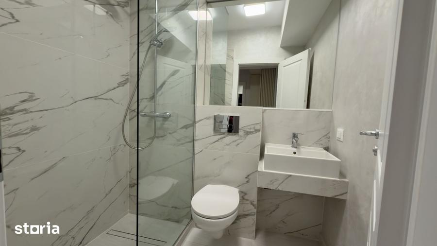 Apartament cu 4 camere în Valea Adâncă