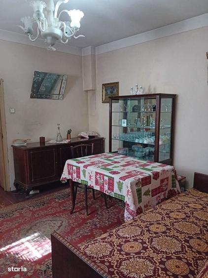Casă cu 4 camere cu Teren 251 Mp în Turda