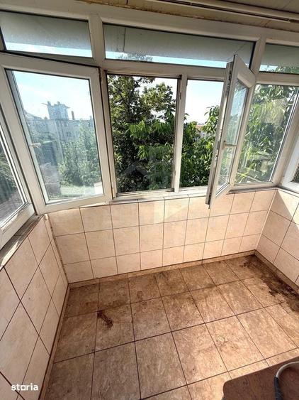 Apartament cu 2 camere semidecomandat în George Enescu