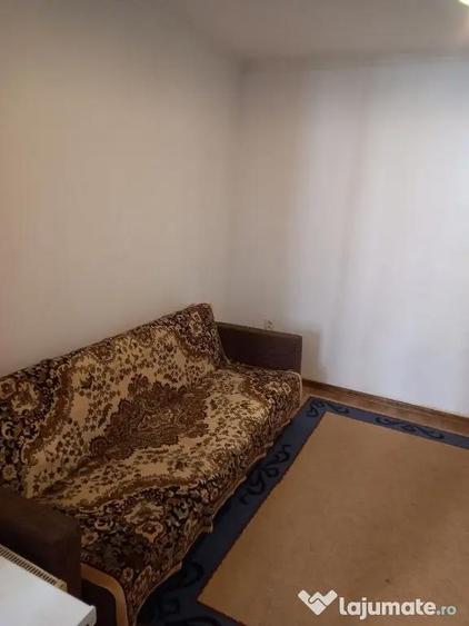 Garsoniera de inchiriat in zona Aparatorii Patriei - 1