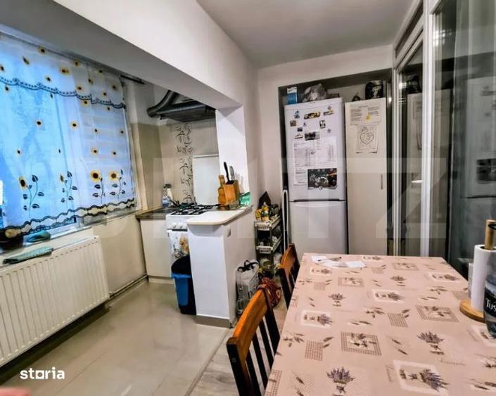 Apartament cu 3 camere decomandat, mobilat în Astra