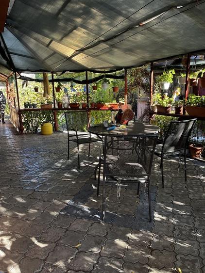 Casă cu 4 camere în Belciugatele