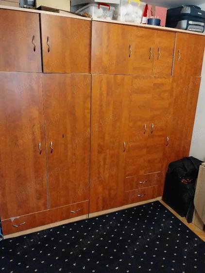 Apartament cu 3 camere decomandat în Dacia