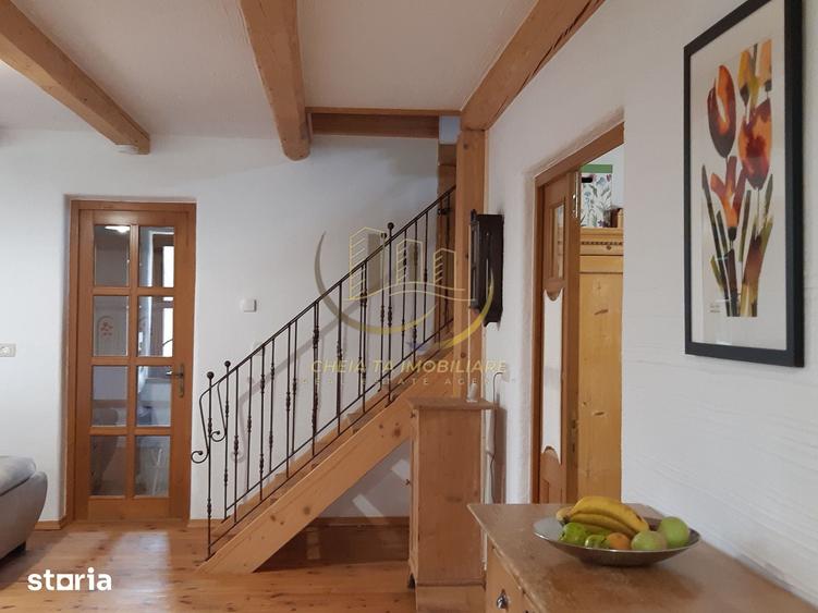 Casă cu 6 camere cu Teren 3000 Mp în Ciurila