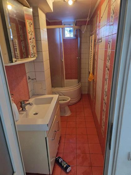 Apartament cu 2 camere decomandat în Ferentari