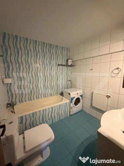 Apartament cu 2 camere semidecomandat în Ultimul leu