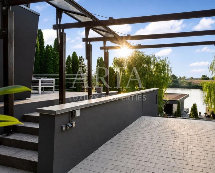 Casă individuală cu 10 camere cu Piscina în Snagov