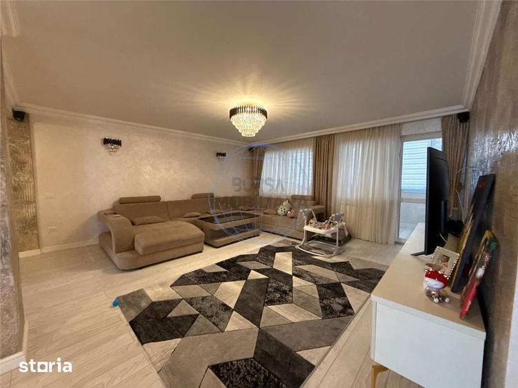 Apartament cu 4 camere decomandat în Ultracentral