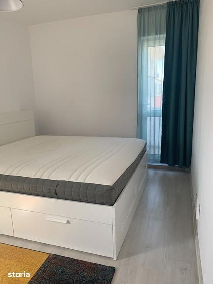 Apartament cu 3 camere semidecomandat în Drumul Taberei