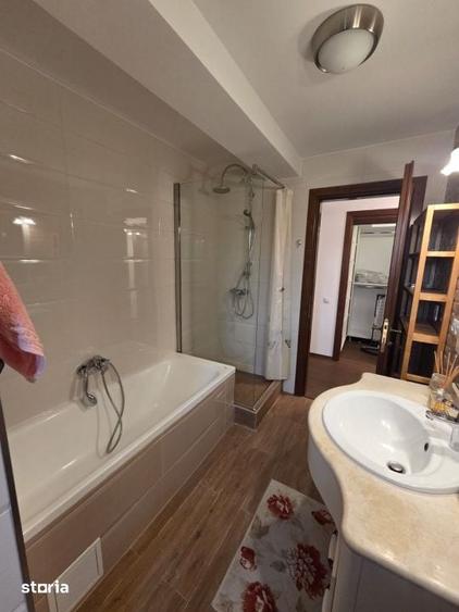 Apartament cu 3 camere în Valea Aurie