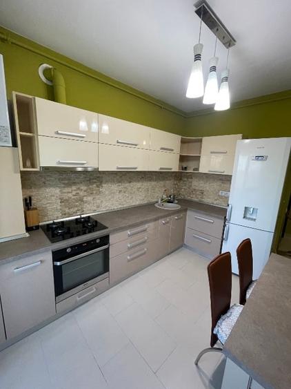 Apartament cu 2 camere decomandat, mobilat în Alfa