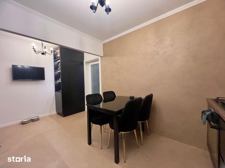 Apartament cu 3 camere în Calea București