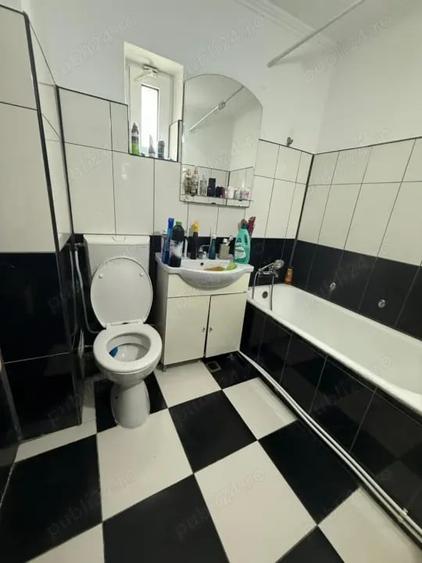 Apartament cu 4 camere în Central