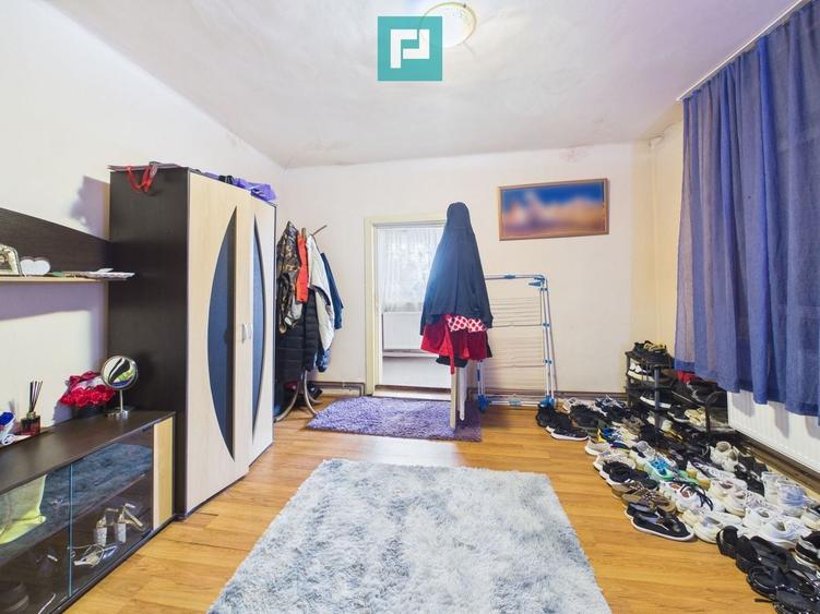 Casă individuală cu 3 camere cu Canalizare în Bujac