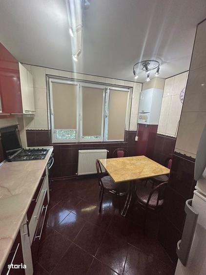 Apartament cu 4 camere în Titan