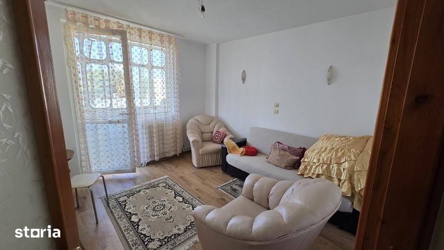 Ofer spre inchiriere apartament cu 2 camere centru - 1