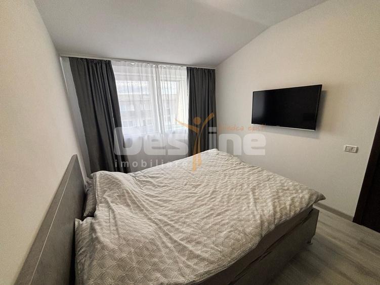 Apartament cu 2 camere decomandat în Cetatea