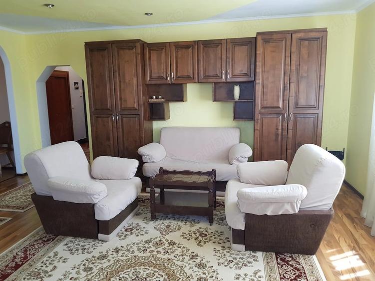 Apartament cu 3 camere decomandat în Terezian