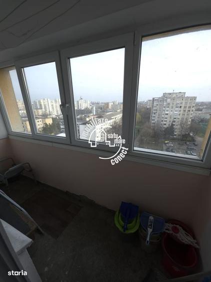 Apartament cu 4 camere decomandat în Central