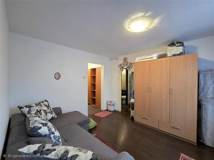 Apartament cu 2 camere nedecomandat în Tătărași