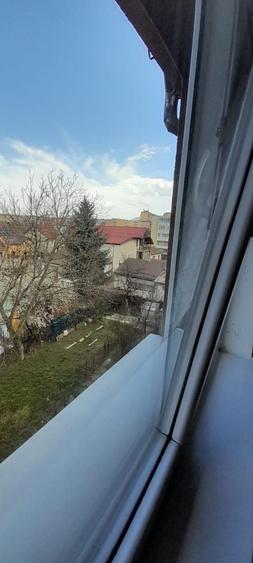 Apartament cu 2 camere în Drumul Carului