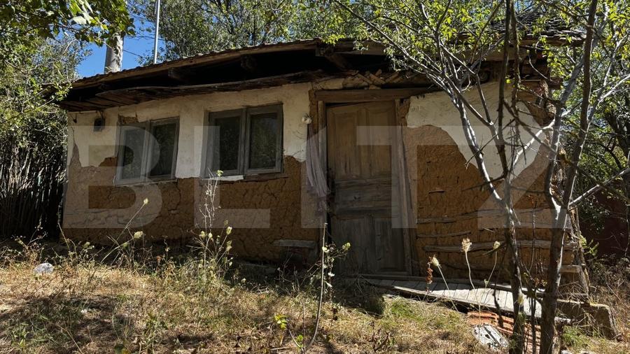 Teren Construcții intravilan de 2020 mp, în Ghercești