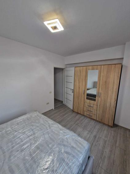 Apartament cu 2 camere decomandat în Exterior Vest