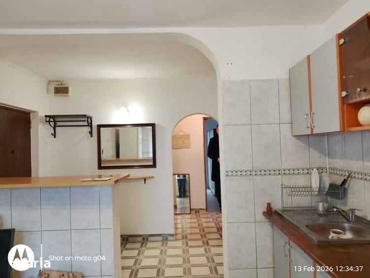 Apartament cu 3 camere în 1 Mai