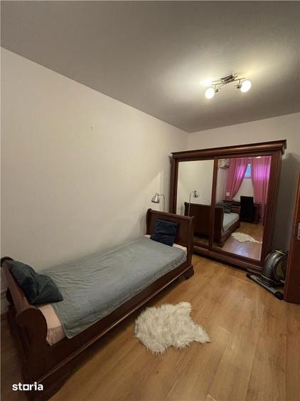Apartament cu 3 camere, mobilat în Unirii