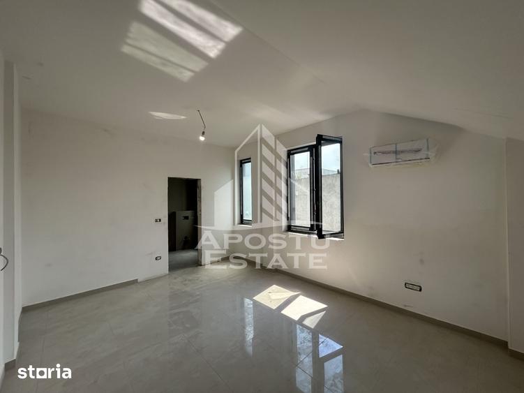 Spațiu comercial, de 175 mp, în Olimpia-Stadion