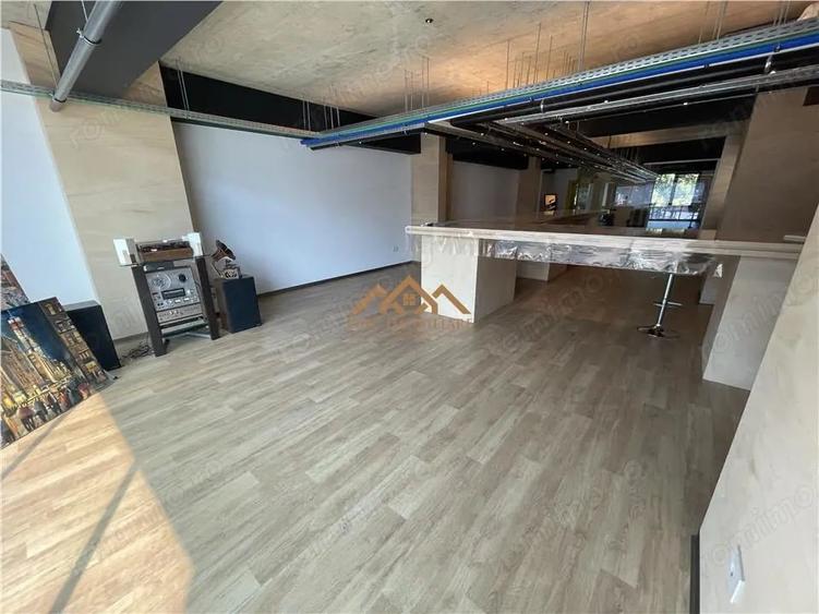 Spațiu comercial, de 187 mp, în Central
