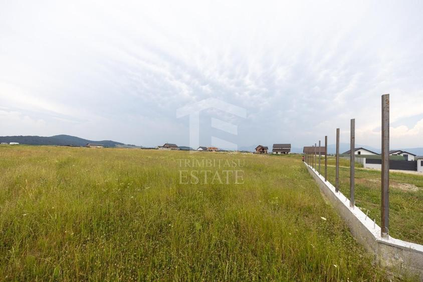 Teren Construcții intravilan de 733 mp, în Sânpetru