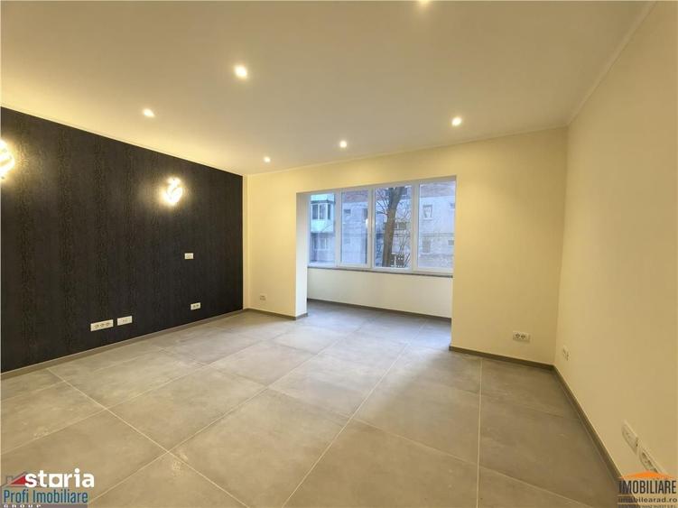 Apartament cu 3 camere în Complex Studențesc