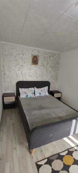 Inchiriez apartament zona Tomis 3 - 5